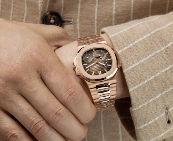 Patek Philippe Nautilus 5712 Rose gold Watch