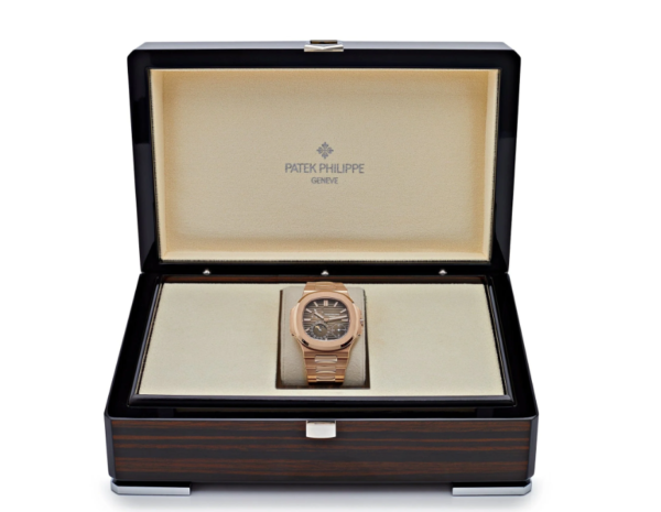 Patek Philippe Nautilus 5712 Rose gold Watch