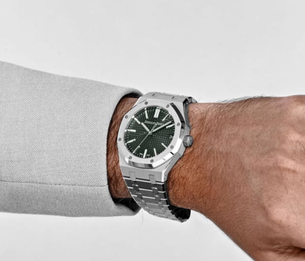Audemars Piguet Royal Oak Grreen dial Swiss Clone Watch