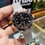 Omega Seamaster James bond 007